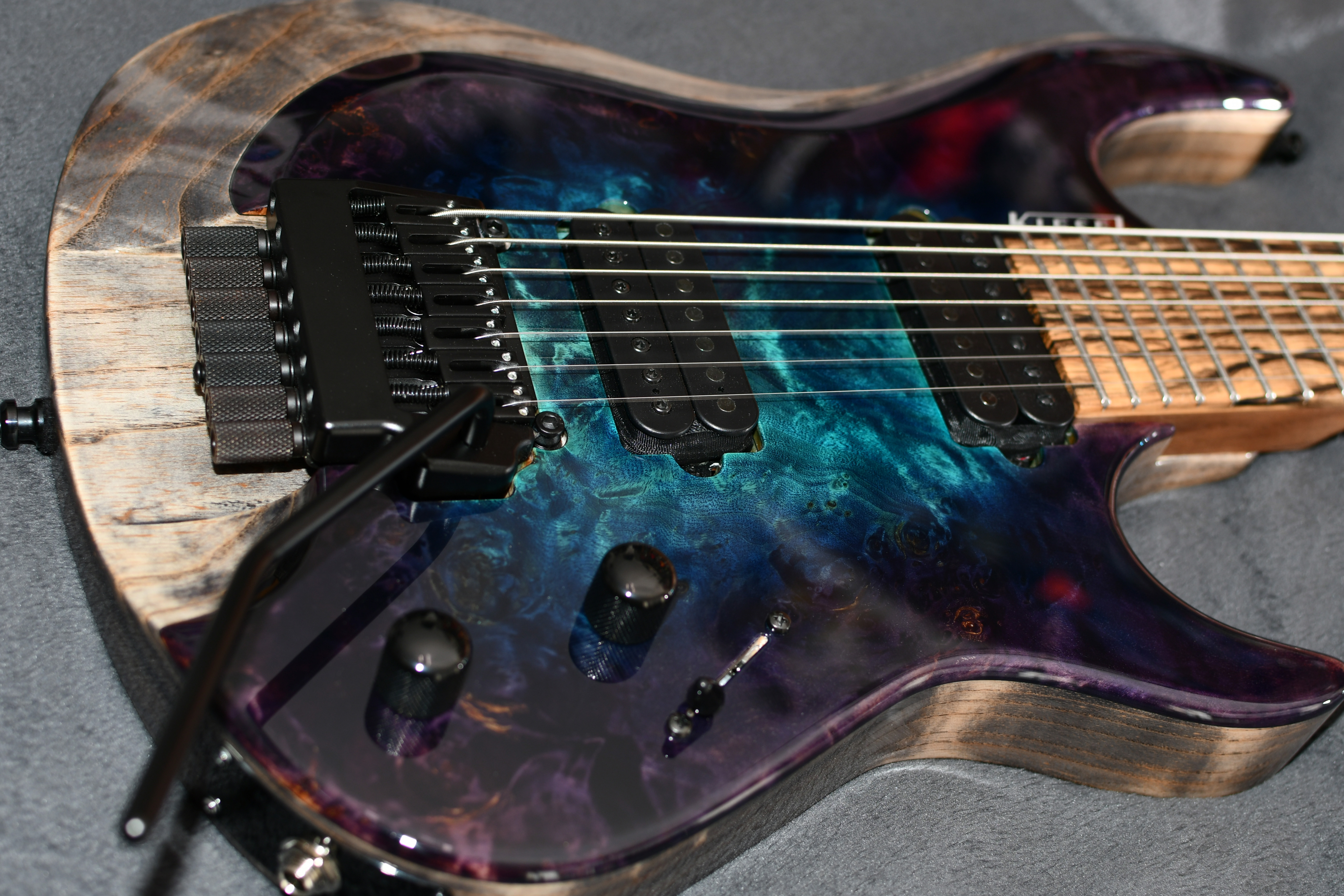 pale moon ebony fretboard kiesel